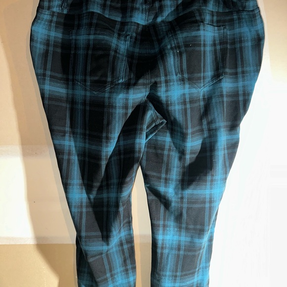 Torrid Teal and Black Plaid Pants - Picture 6 of 8